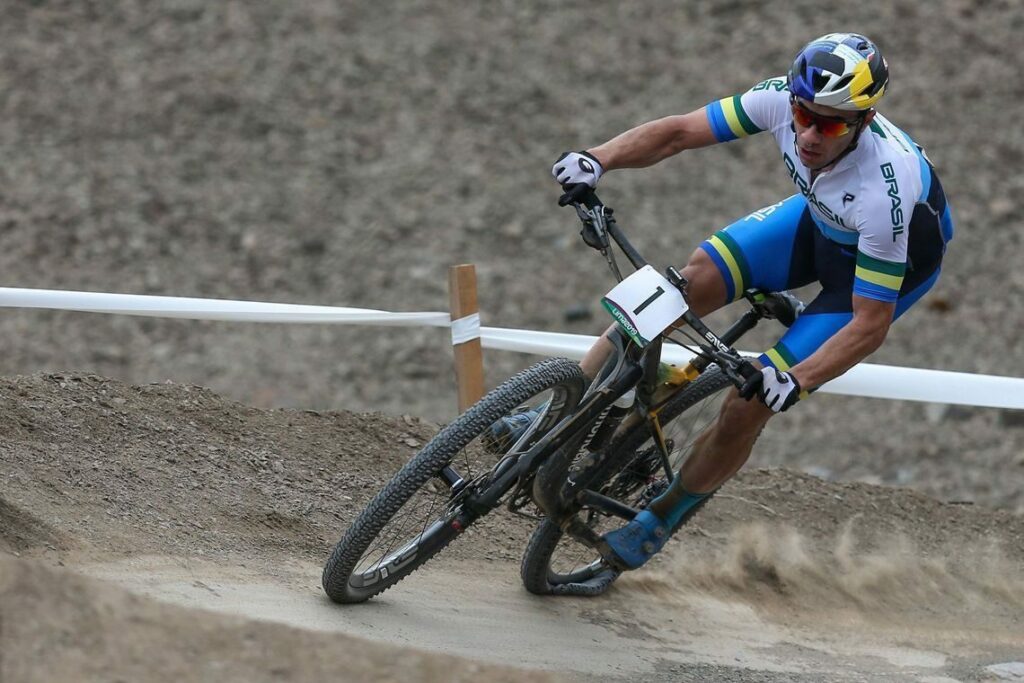 ESPORTE: Brasil conquista três medalhas no domingo de disputas no Pan
                
                    O Brasil conquistou oito medalhas durante o primeiro dia de disputas dos Jogos Pan-Americanos