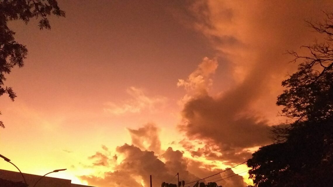 DOMINGO 30 GRAUS: Tempo bom e sem previsão de chuva para Maringá e região