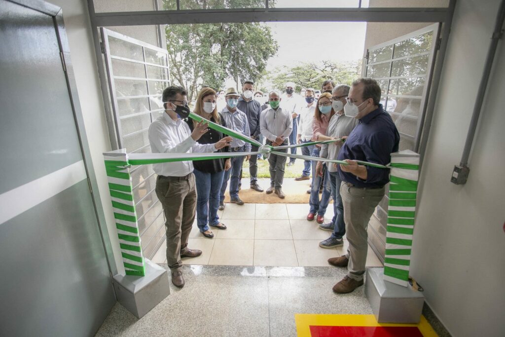 UEM: Central de Agropecuária e Agronegócio inaugurada na Fazenda Experimental
                
                    Há 14 anos, CAA promove pesquisas, fomenta os setores e reduz impactos ambientais; agora ganha bloco próprio