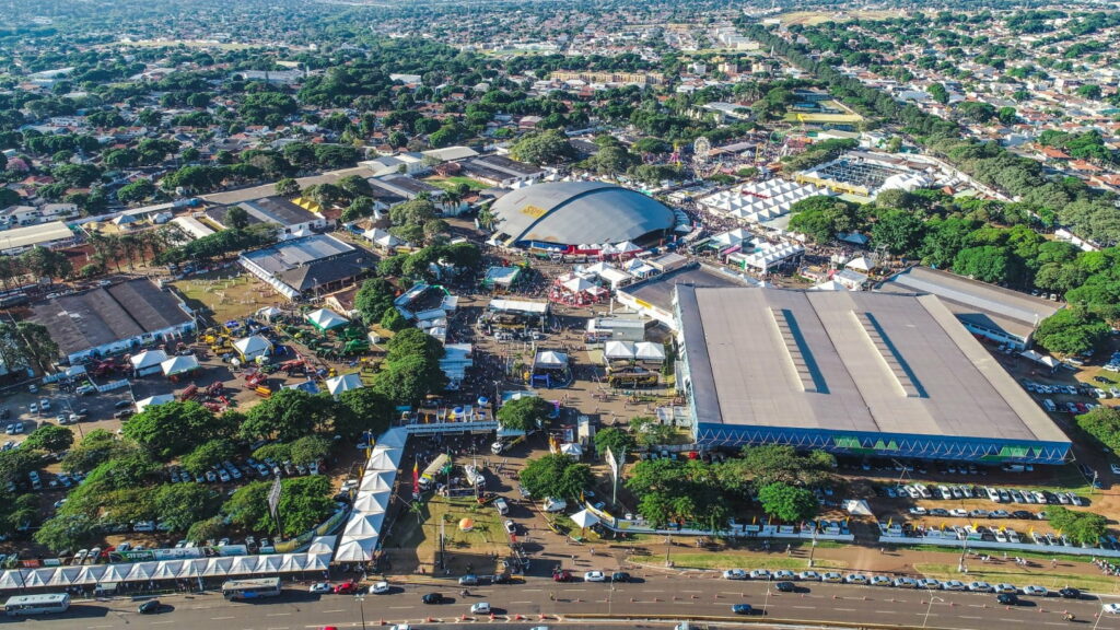 EXPOINGÁ 2019 -   COMUNICADO IMPORTANTE:  Última oportunidade para os empregos temporários.
                
                    Só nesta quarta, das 14 às 18h.