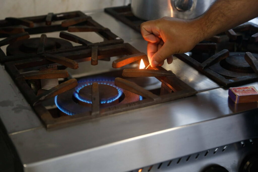 Preço do gás de cozinha varia de R$ 83 a R$ 98 em Sarandi, aponta PROCON