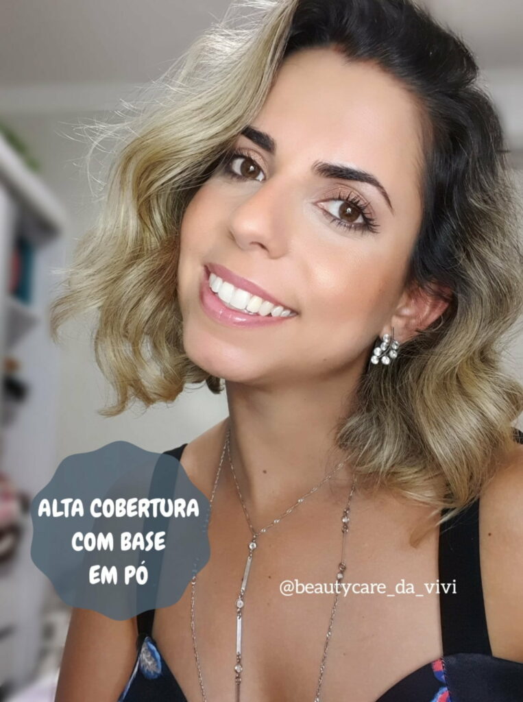 Beauty Care da Vivi: Alta cobertura só com base em pó
                
                    Viviane Farias é jornalista e Beauty Instagram Influencer. Para entrar em contato comigo, siga a minha página no Instagram @beautycare_da_vivi.