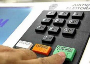 AGU lança cartilha sobre condutas vedadas em eleição municipal
                
                    Íntegra está disponível no site da AGU