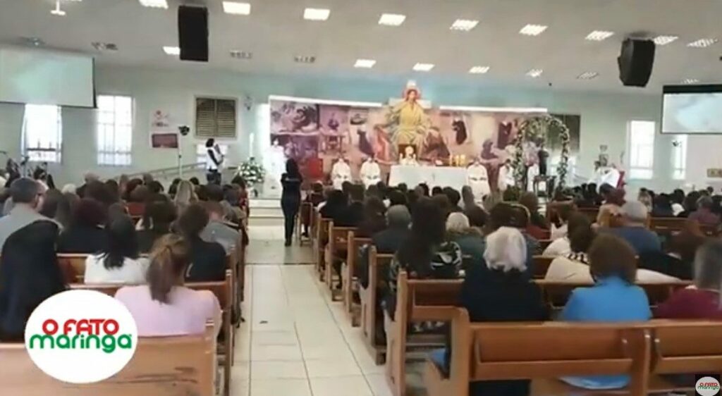 AO VIVO: Milhares de fiéis passam pelo Santuário de Santa Rita de Cássia neste domingo, 22, em Maringá