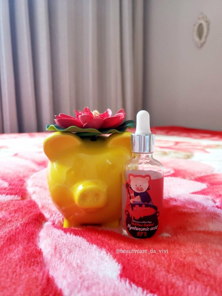 Beauty Care da Vivi: O famoso porquinho! Será que ele é tão bom mesmo?
                
                    Viviane Farias é jornalista e Beauty Instagram Influencer. Para entrar em contato comigo, siga a minha página no Instagram @beautycare_da_vivi.