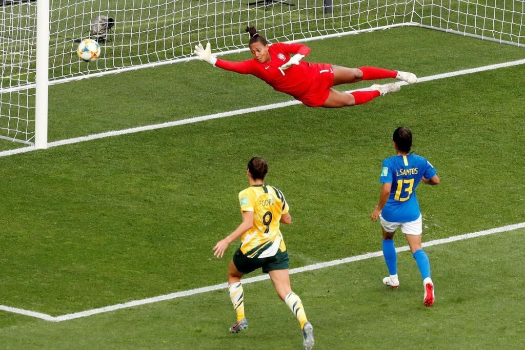 COPA DO MUNDO DE FUTEBOL FEMININO: Brasil começa bem, mete 2 a 0 mas depois perde de virada para a Austrália. Veja os gols
                
                    Na outra partida da rodada, a China