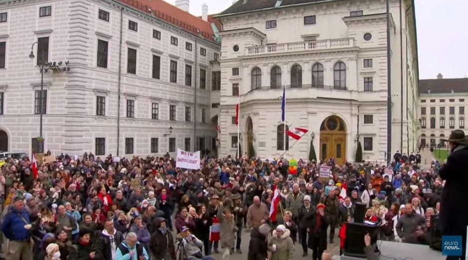 COVID-19: Protestos contra confinamento na Áustria