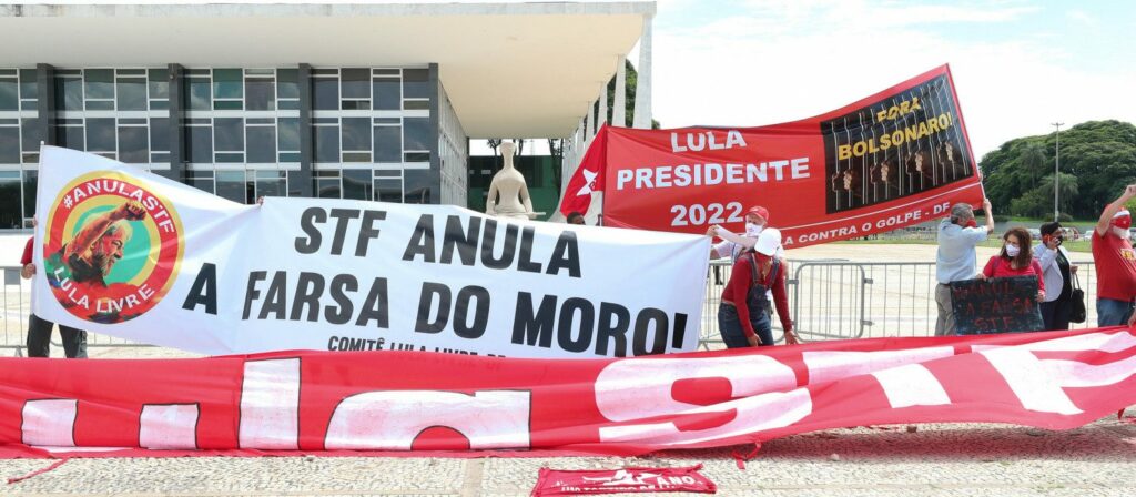 Comitê "Lula Livre" protocola manifesto no STF pedindo anulação das sentenças do ex-presidente