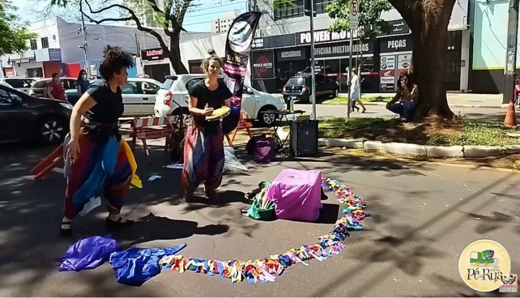 Companhia de Teatro  Cia de Pedras faz balanço do projeto cultural  VIII Mostra Pé na Rua