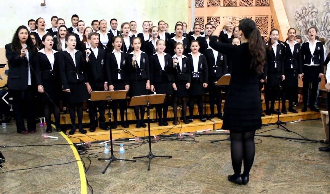 Coral Arquidiocesano de Maringá realiza teste para novos cantores