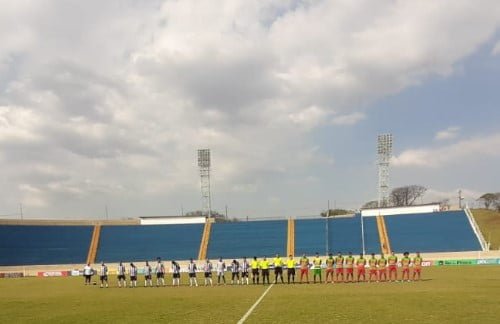 FUTEBOL: Grêmio Maringá começa com o pé direito na Terceirona e bate a Portuguesa por 2 a 0