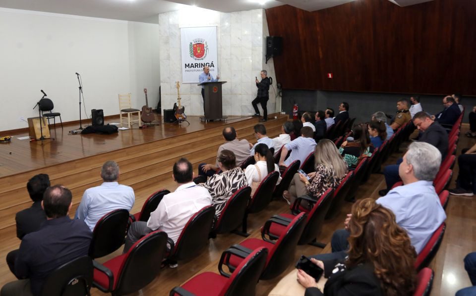 IFPR inicia atividades em Maringá
                
                    Solenidade aconteceu na Prefeitura de Maringá