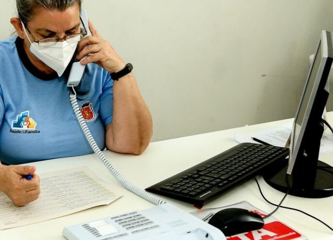 MARINGÁ: Prefeitura telefona para pessoas em atraso com a segunda dose da vacina contra a Covid