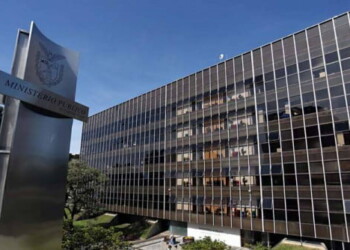 MPPR: Justiça bloqueia R$ 330 mil de seis policiais civis e dois advogados processados por improbidade administrativa