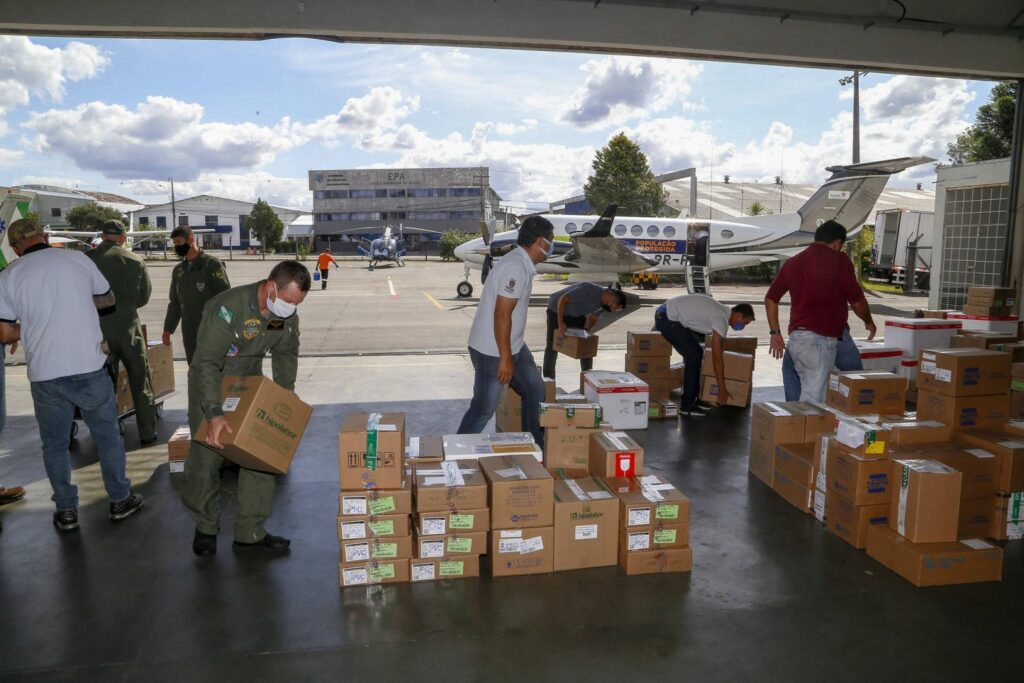 Maringá deve receber novas doses contra covid-19 até sábado, 17 de abril