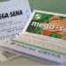 Mega-Sena acumula e pagará R$ 6,5 milhões no dia 13 2