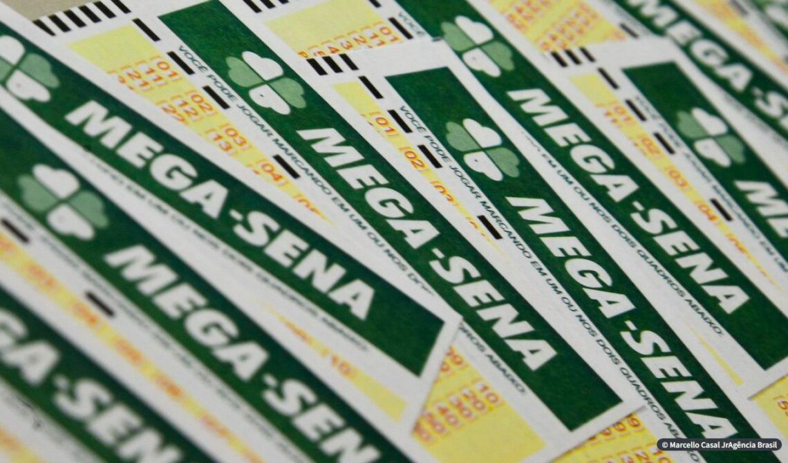 Mega-Sena sorteia nesta quarta-feira prêmio estimado em R$ 27 milhões
                
                    As apostam podem ser feitas até as 19h, no horário de Brasília