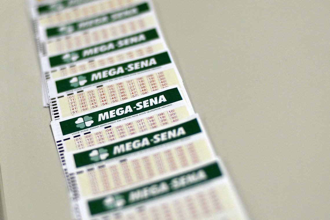 Mega-Sena sorteia nesta quinta prêmio acumulado em R$ 57 milhões
                
                    As apostas podem ser feitas até as 19h, no horário de Brasília