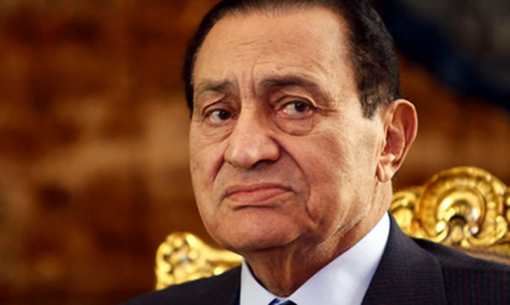 Morre no Cairo o ex-presidente do Egito, Hosni Mubarak