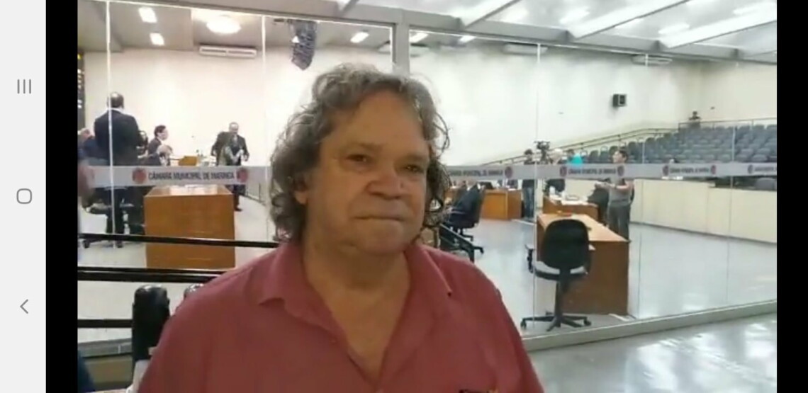 O FATO AO VIVO: Vereador Belino Bravin visita Câmara Municipal e marca dia para seu retorno oficial 
                
                    "Estou bem agora, volto dia 17. Quero ser vereador pela oitava vez", diz Bravin