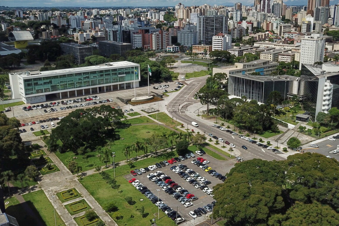 PARANÁ: Novo decreto atualiza normas válidas para as sete regionais da Saúde