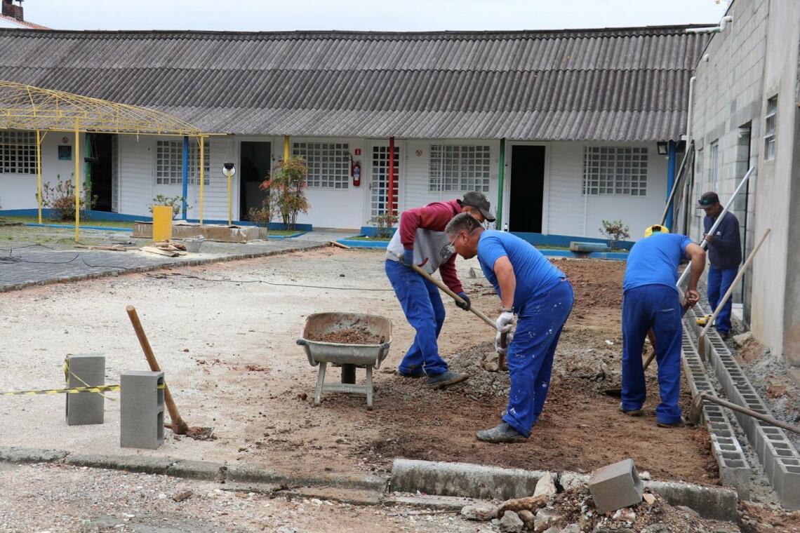 PARANÁ: Projeto Mãos Amigas já garantiu melhorias em mais de 600 escolas