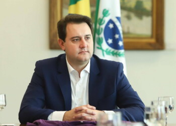 Paraná assume presidência do Codesul
                
                    O governador Carlos Massa Ratinho Junior fica no cargo até 2022 e substitui Eduardo Leite, governador do Rio Grande do Sul, que presidiu o conselho por dois anos.