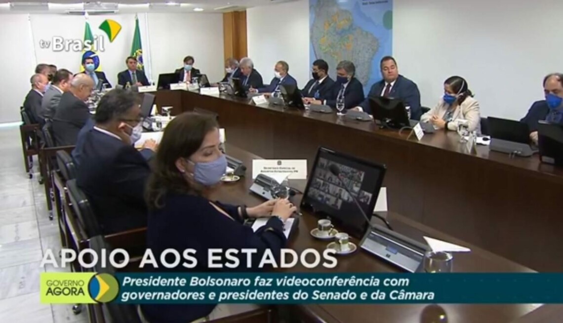 Reunião virtual dos Governadores com Bolsonaro
                
                    Governadores pediu a liberação de primeira parcela dos R$ 125 bilhões à União