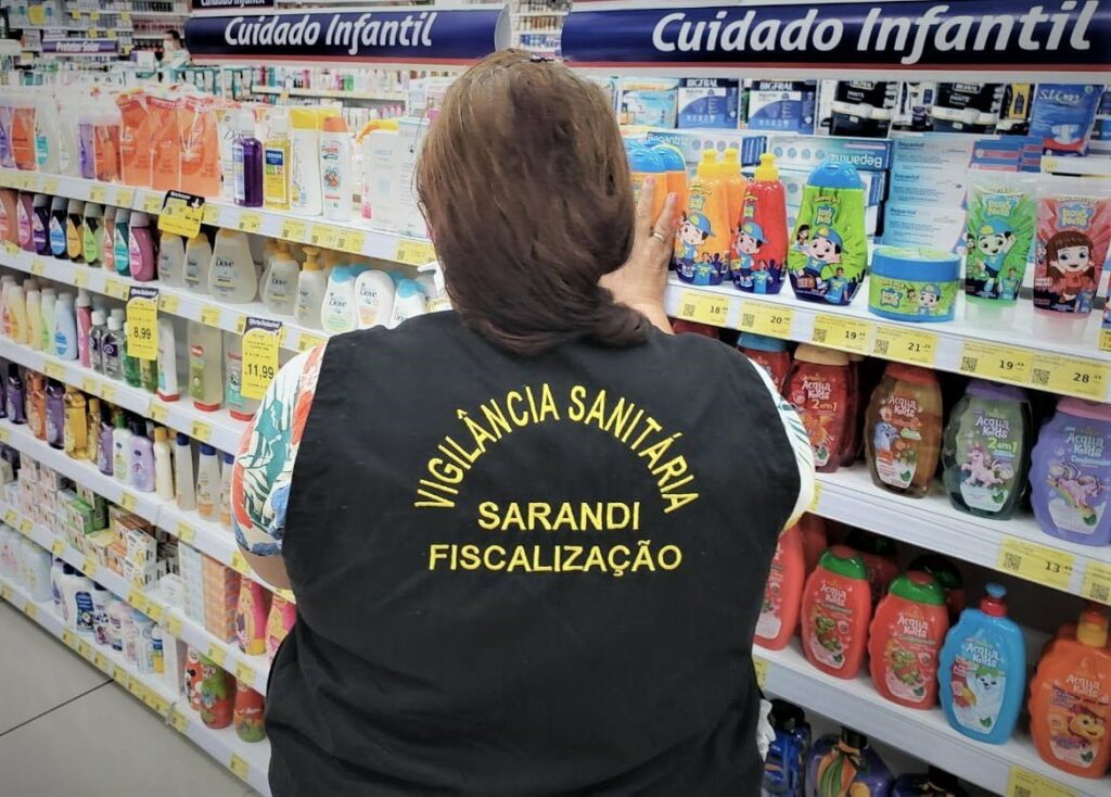 Vigilância Sanitária e Procon autuam farmácias em Sarandi