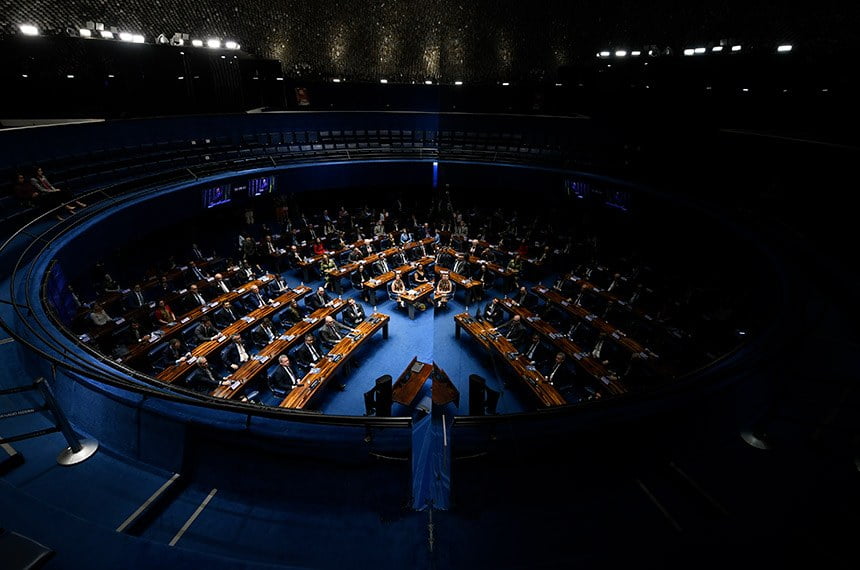 Senado vota na segunda (26) suspensão de crédito tributário sobre combustível com alíquota zero