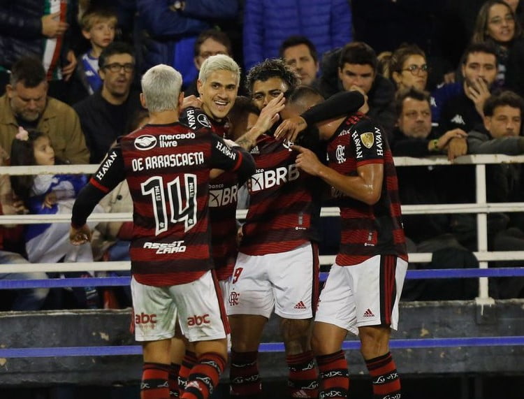 Libertadores: Pedro brilha e comanda goleada do Flamengo sobre Vélez