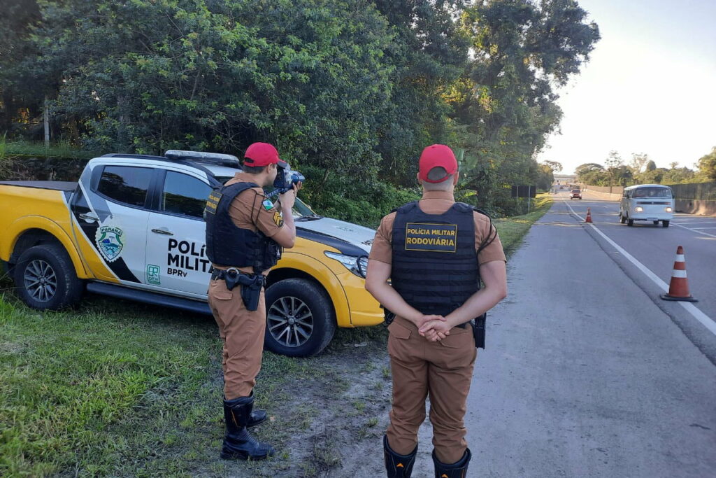 Polícia Rodoviária vai reforçar segurança nas rodovias paranaenses durante o feriado