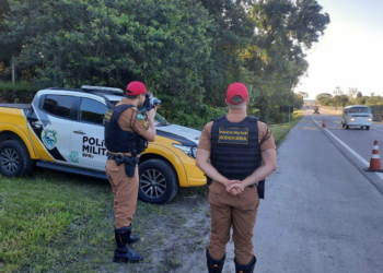 Polícia Rodoviária vai reforçar segurança nas rodovias paranaenses durante o feriado