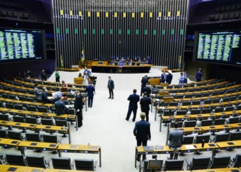Parlamentares apresentam 6.640 emendas ao Orçamento de 2023