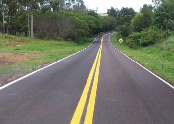 DER-PR reforça sinalização em rodovia entre Campo Mourão e Araruna