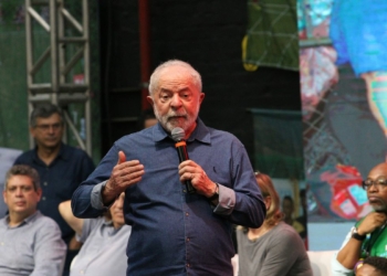 Lula participa de evento com catadores em São Paulo
