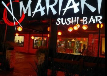 Na Praça de Todos os Santos - perto do Teatro Reviver Magó, o Mariaki Sushi Bar abre normalmente neste domingo, 1º de janeiro. - foto - instagram