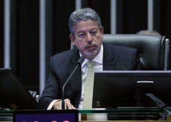 Lira: pauta prioritária neste momento é a reforma tributária

Fonte: Agência Câmara de Notícias