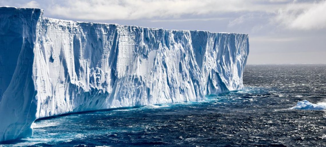 foto: UNSPLASH/66 North Relatório cita degelo marinho na Antártida