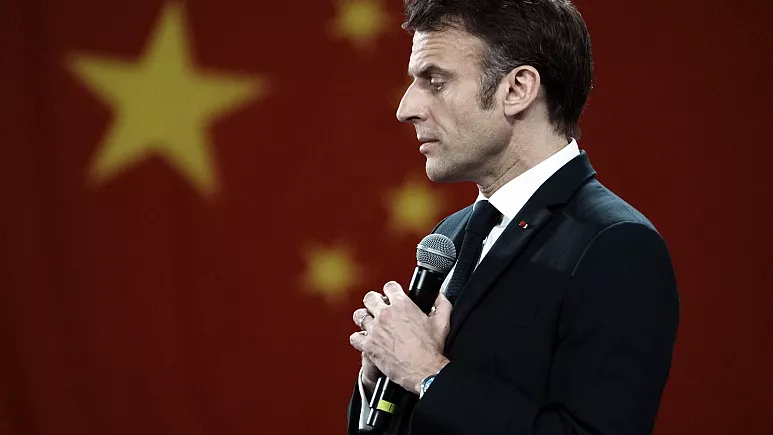 Emmanuel Macron visitou a China onde se reuniu várias vezes com o presidente - foto - euronews