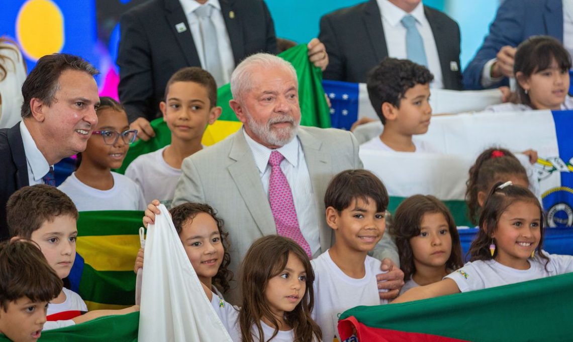 Brasília, DF 2023/06/12 O presidente Luiz Inácio Lula da Silva, acompanhado da primeira-dama Janja Foto: Fabio Rodrigues-Pozzebom