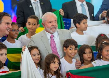 Brasília, DF 2023/06/12 O presidente Luiz Inácio Lula da Silva, acompanhado da primeira-dama Janja Foto: Fabio Rodrigues-Pozzebom