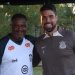 Na foto de Rodrigo Araújo, o técnico Jorge Castilho ao lado de Antônio Oliveira, técnico do Corinthians