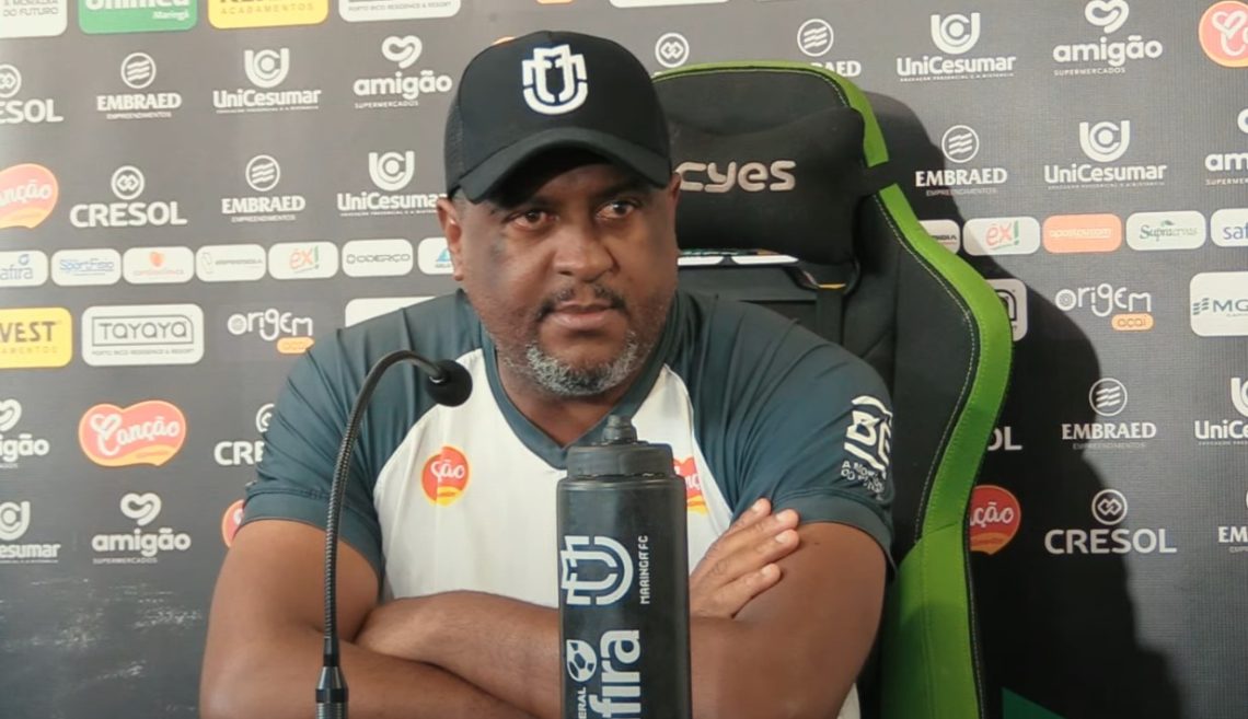 "Temos que respeitar o adversário e jogar sério para vencermos. Deixo a empolgação para o torcedor", disse Jorge Castilho durante a entrevista coletíva do pré-jogo. foto - reprodução MFC TV