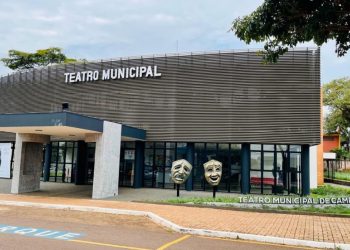 TEATRO DE CAMPO MOURÃO. foto - PMCM