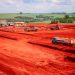 Obras no Parque Tecnológico Industrial da Saúde do Instituto de Tecnologia do Paraná começam pelo asfaltamento e cercamento do espaço. fotos - RAFAEL MACRI - PMM