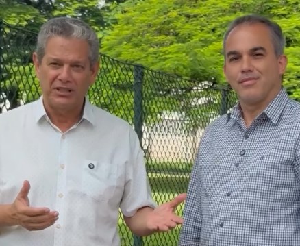 Na foto o prefeito eleito Silvio Barros e Everson Carvalho que assume a secretaria de Bem Estar Animal a partir de amanhã, 1º