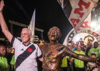 Roberto Dinamite é o maior ídolo da história do Vasco
FOTOs: Daniel Ramalho/Vasco da Gama