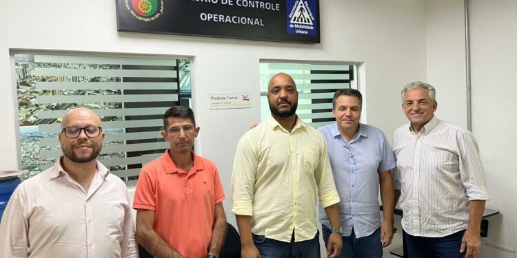 Equipe liderada pelo secretário de Segurança Pública e Mobilidade Urbana, Delegado Luiz Alves, em São Caetano do Sul