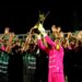 FOTO - Jogadores do Dogão levantam a taça do torneio Paraná de Verão 2024/2025